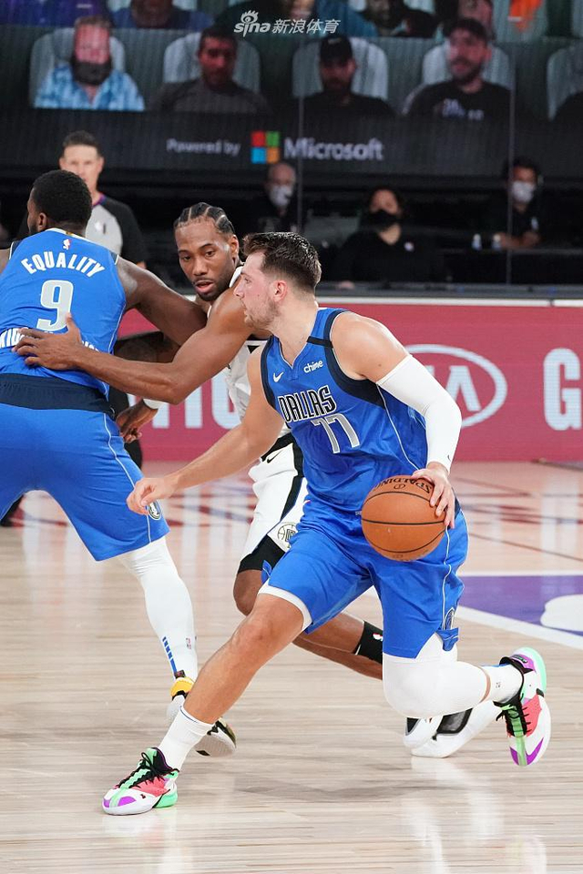 的进攻压力 的进攻压力