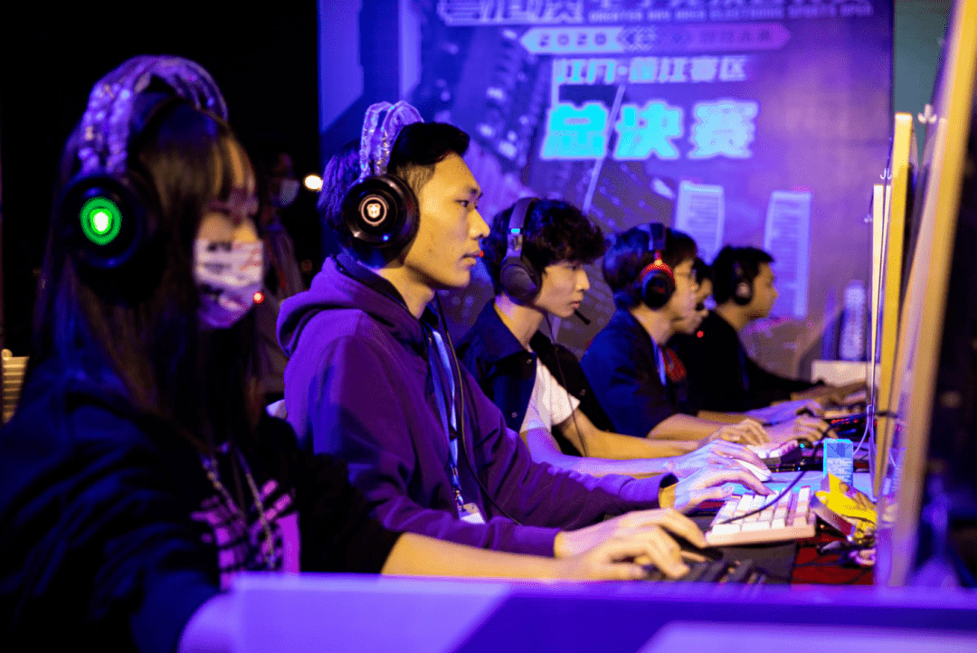 髋肩分离 髋肩分离